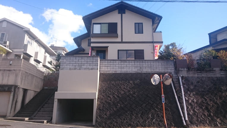 佐伯区 構造:鉄骨造土地面積:270.88平米 ( 81.94坪 ) 建物面積:148.22平米 ( 44.83坪 )