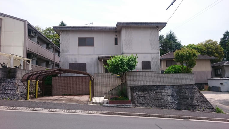 佐伯区 構造:鉄筋コンクリート造土地面積:245.97平米 ( 74.4坪 ) 建物面積:145.76平米 ( 44.09坪 )