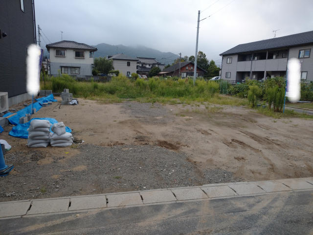 安佐南区 構造:木造土地面積:95.42平米 ( 28.86坪 ) 建物面積:89.67平米 ( 27.12坪 )
