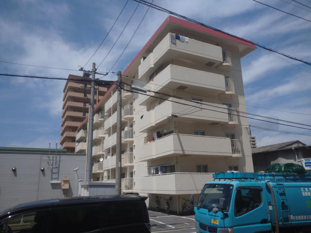 南区 構造:鉄筋コンクリート造専有面積:43.58平米 ( 13.18坪 )